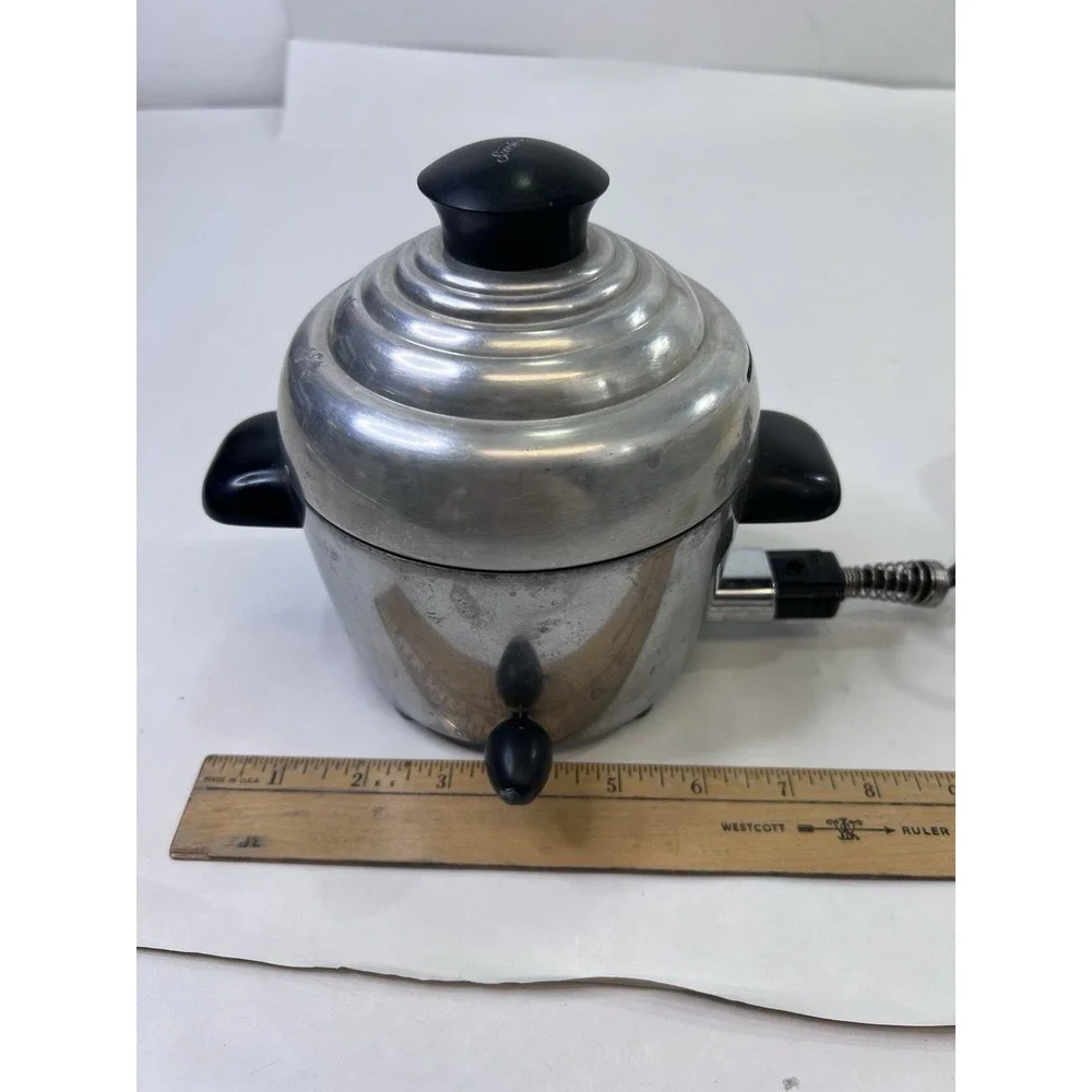 Sunbeam E2 Egg Cooker Vintage Electric Poacher Aluminum Soft, Hard Boil TESTED!